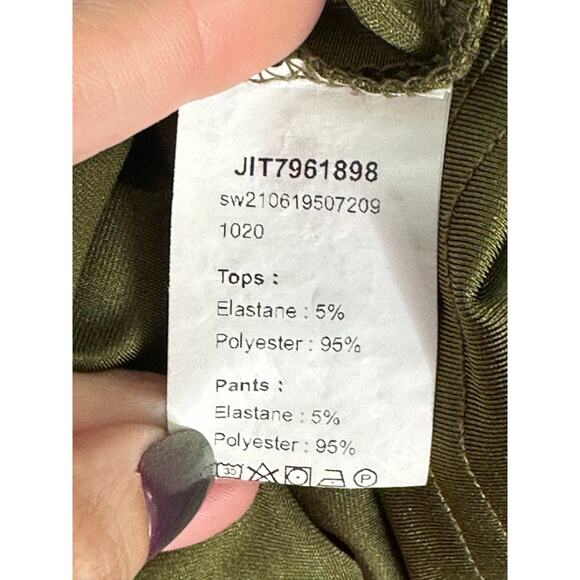 Shein green long sleeves front tie crop top Size 2XL - Picture 4 of 10